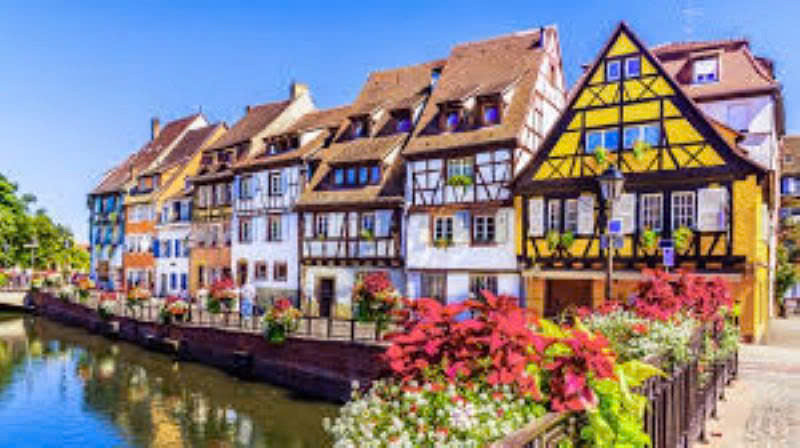 Tour du lịch quốc tế - Công Ty Cổ Phần Du Lịch Và Thương Mại Quốc Tế Á Âu